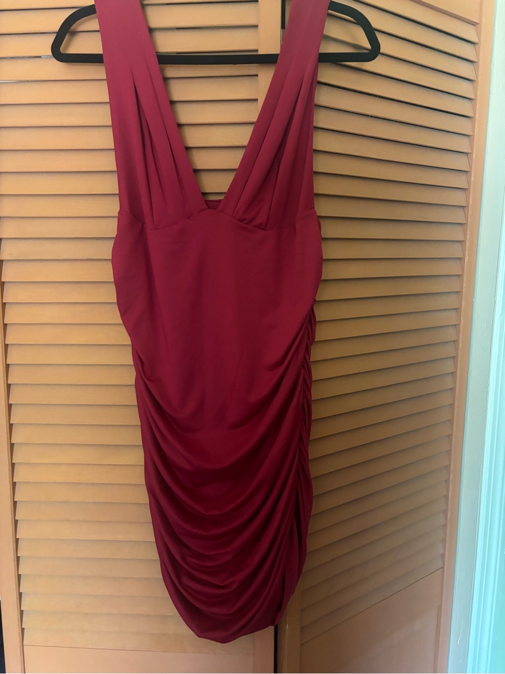 NWT Women's Burgundy Ruched V-Neck Dress